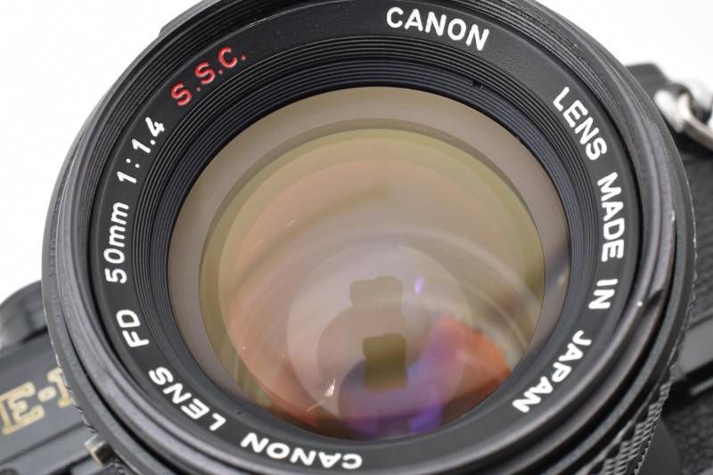実用品】Canon キャノン AE-1 黒 ブラック / FD 50mm 1.4 S.S.C レンズ