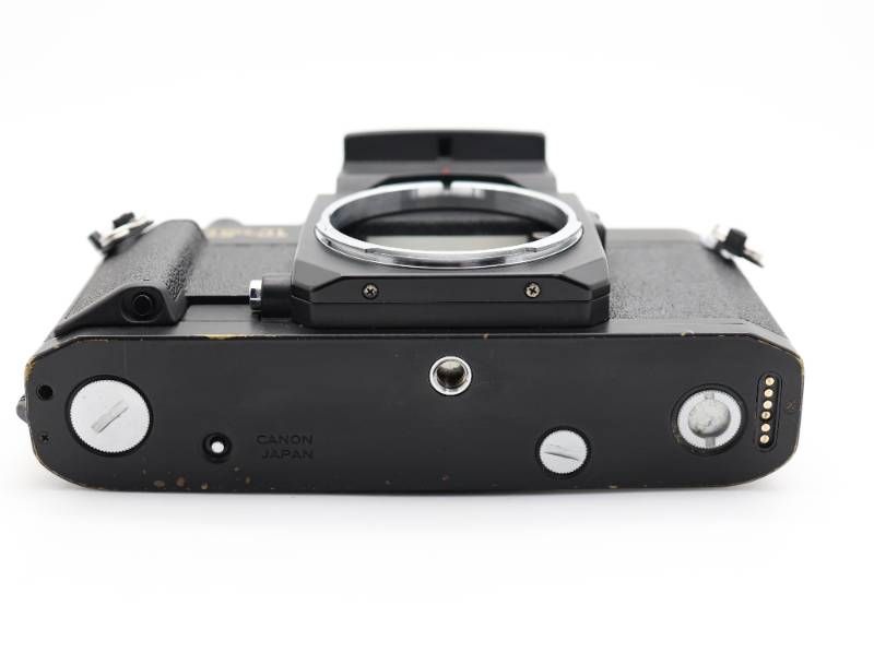 □完動品 Canon New F-1 フィルム一眼レフカメラ - メルカリ