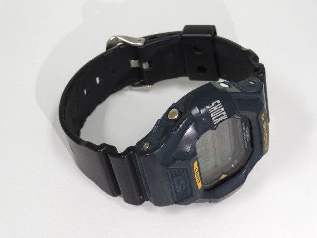 79.カシオ 腕時計 G-SHOCK DW-8000 バッファロー ライト 中古【併売品