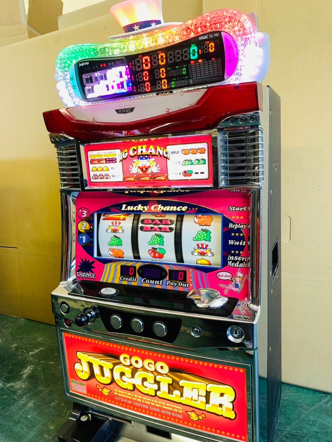 送料無料】ゴーゴージャグラーKK 実機 ジャグランプ＆コイン不要機付き