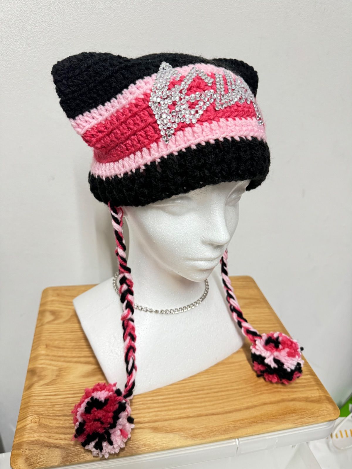 TXT】ヨンジュンソロ曲『GGUM』イメージ猫耳ニット帽🐱 - メルカリ