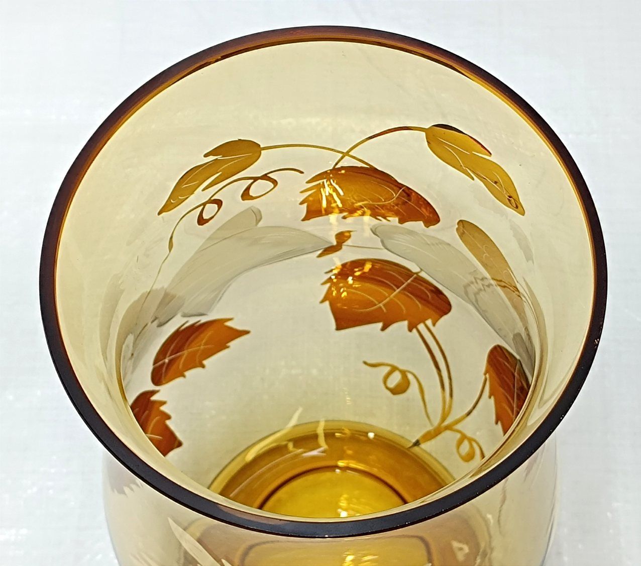 ボヘミアグラス 金彩花紋アンバー花瓶 フラワーベース チェコ製 美品