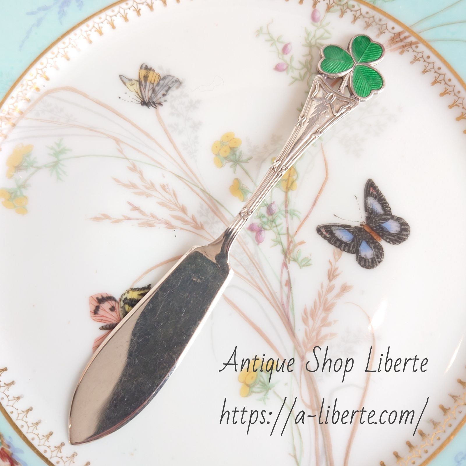 イギリス アンティーク 純銀製 バターナイフ クローバー シャムロック