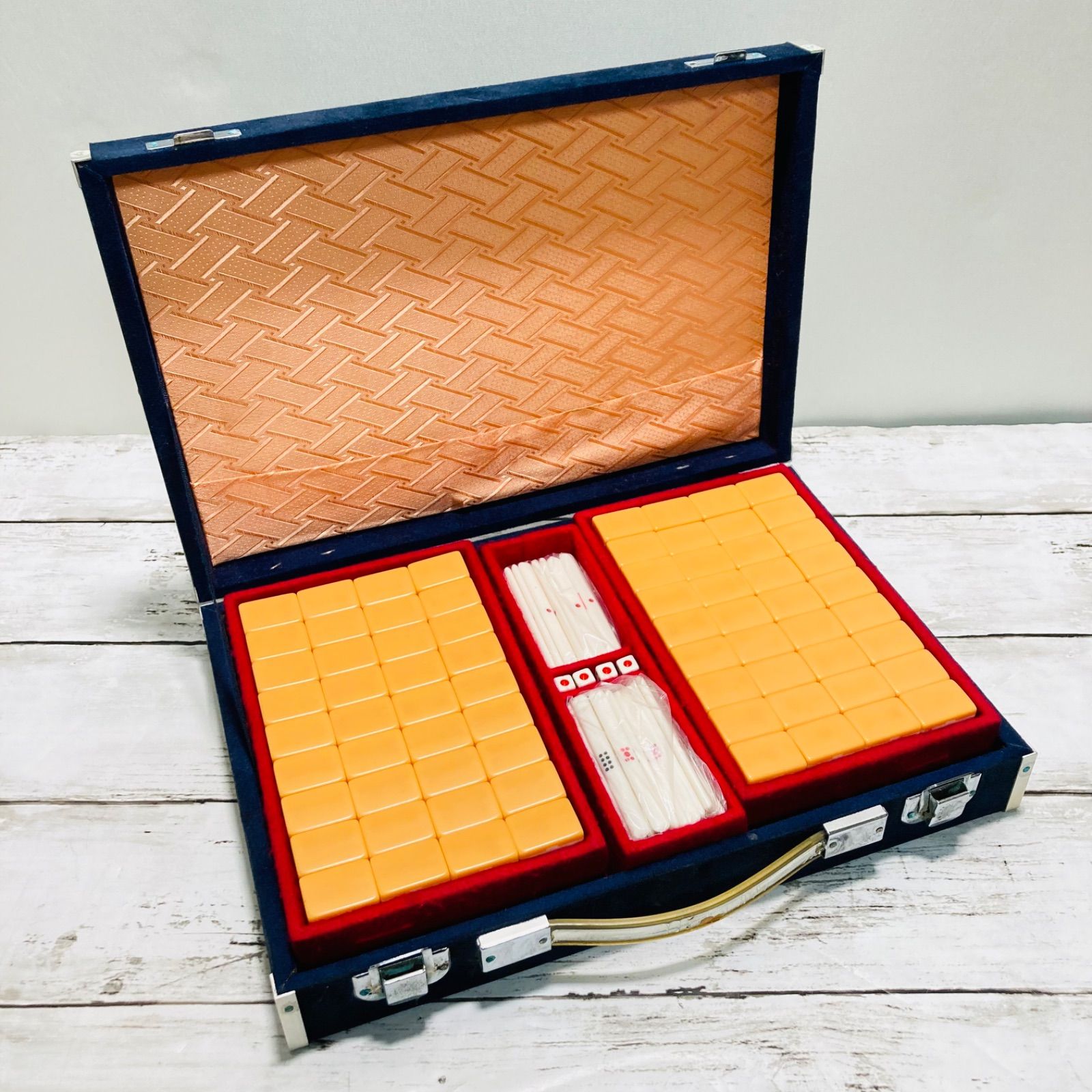 珍品】麻雀牌 キングバード 虎牌 関東書体 - メルカリ