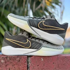 2026年最新】SABRINA1 28の人気アイテム - メルカリ