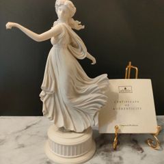 Wedgwood ウェッジウッド ジャスパー ダンシングアワー フィギュリン