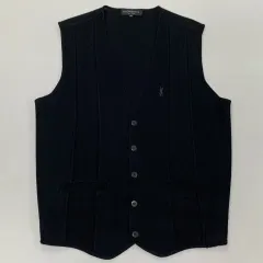 2026年最新】ysl ニットベストの人気アイテム - メルカリ