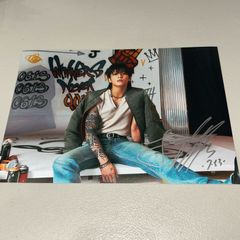 BTS JIN 直筆サイン「WINGS」スチール写真 - メルカリ