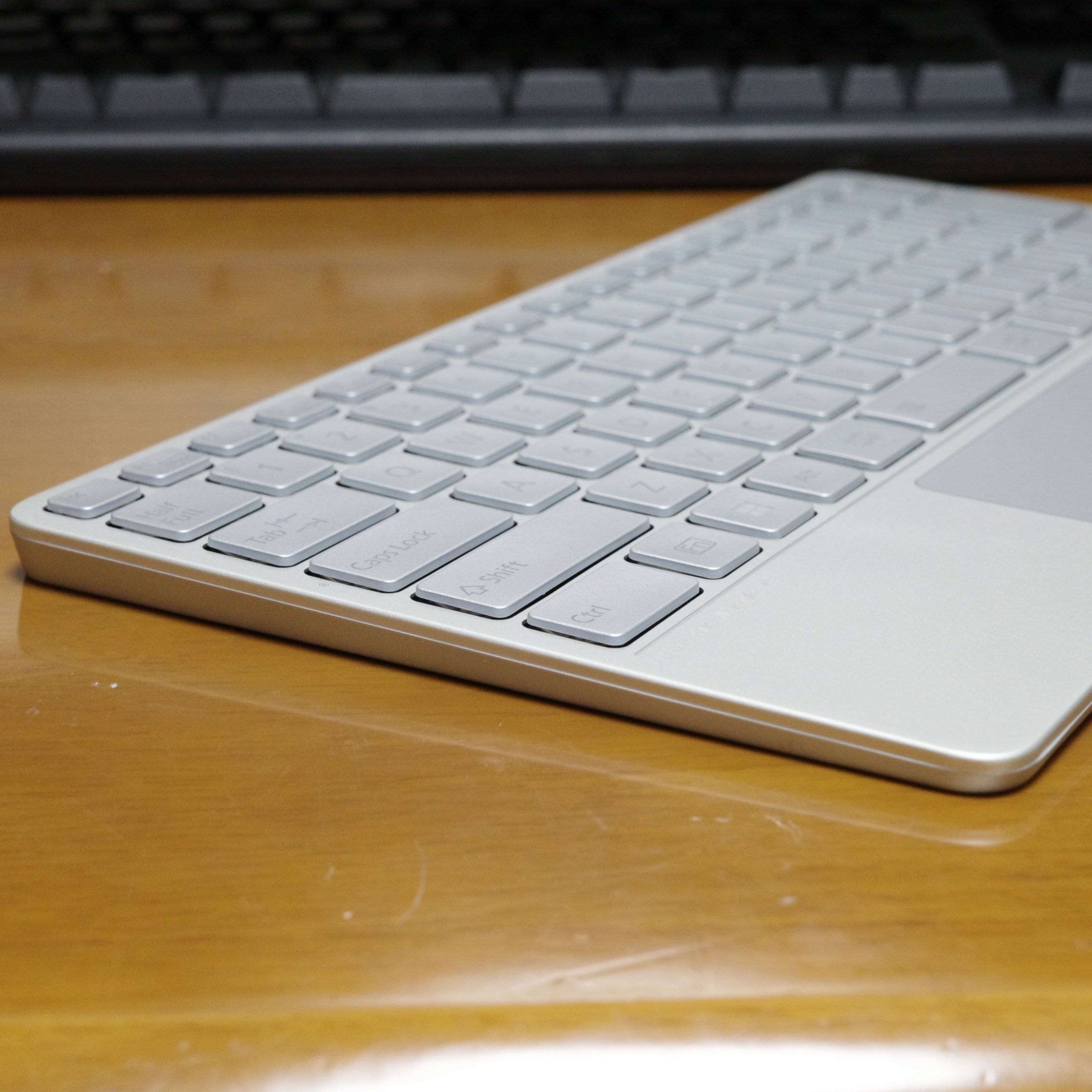 LIFEBOOK UH Keyboardレビュー(1)開封、外観編｜utsuno