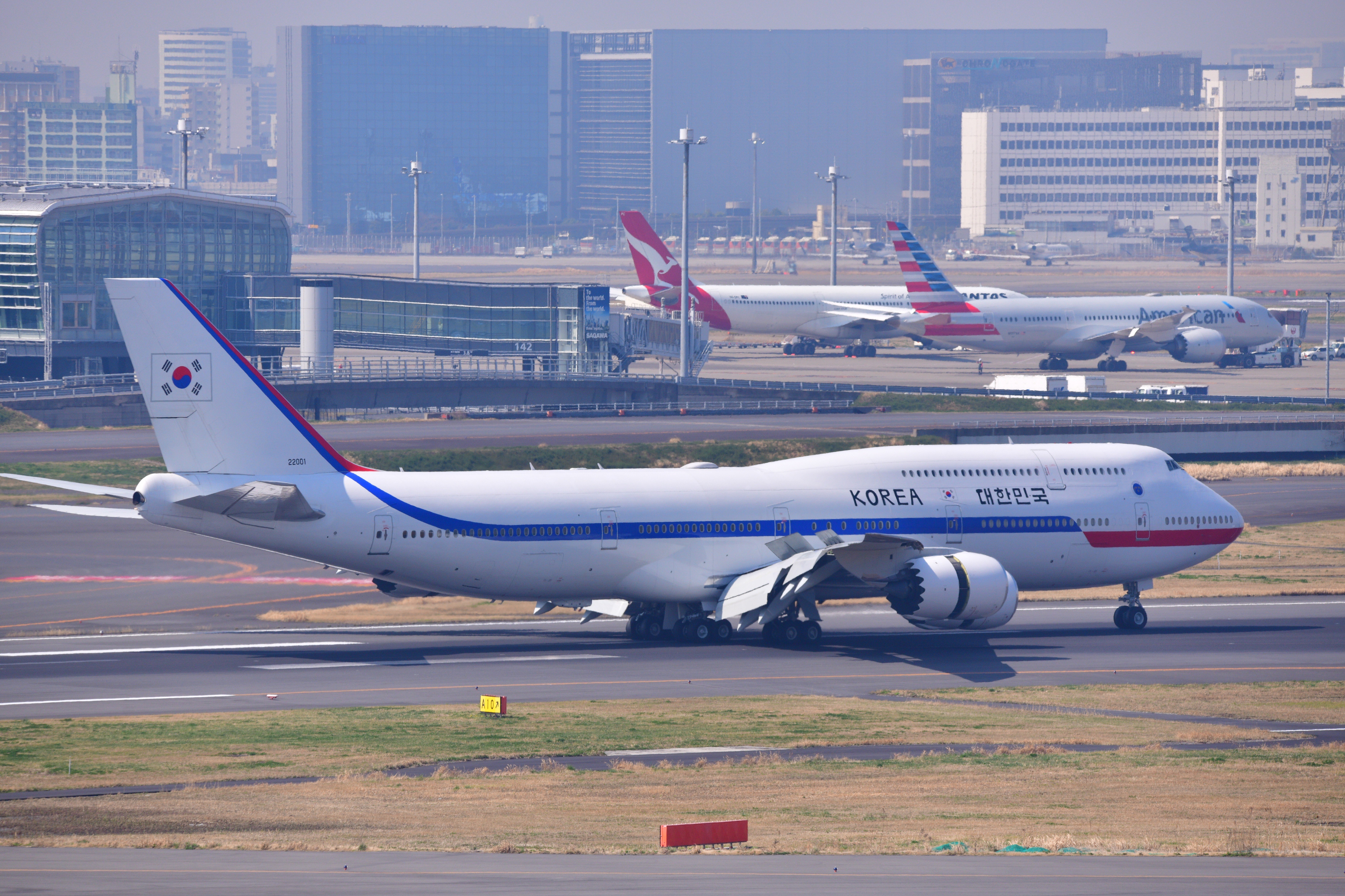 韓国大統領専用機ボーイング747-8、羽田空港初飛来｜ユキカゼ（深水千翔）