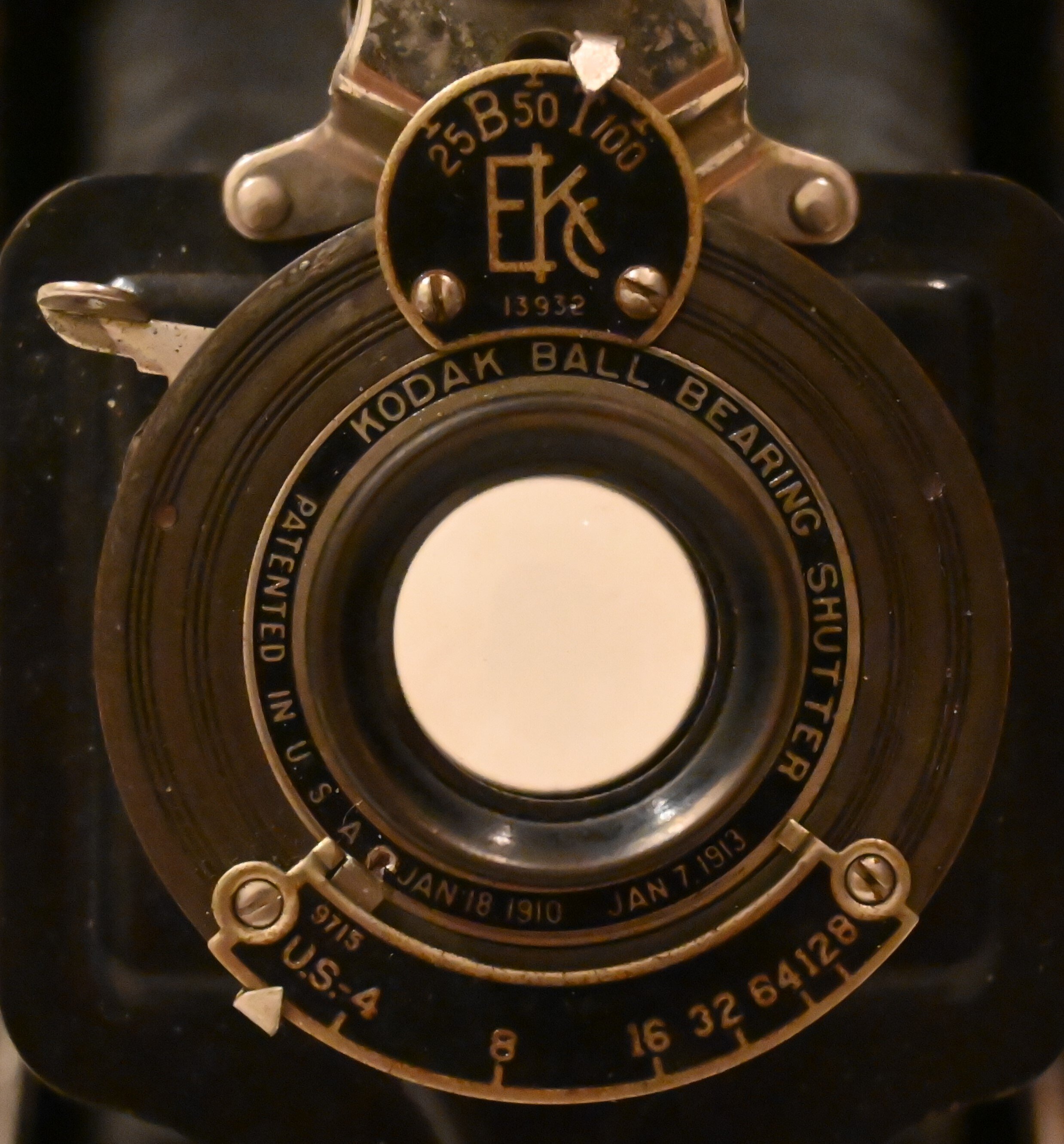 100年前のカメラ｜ライザメ