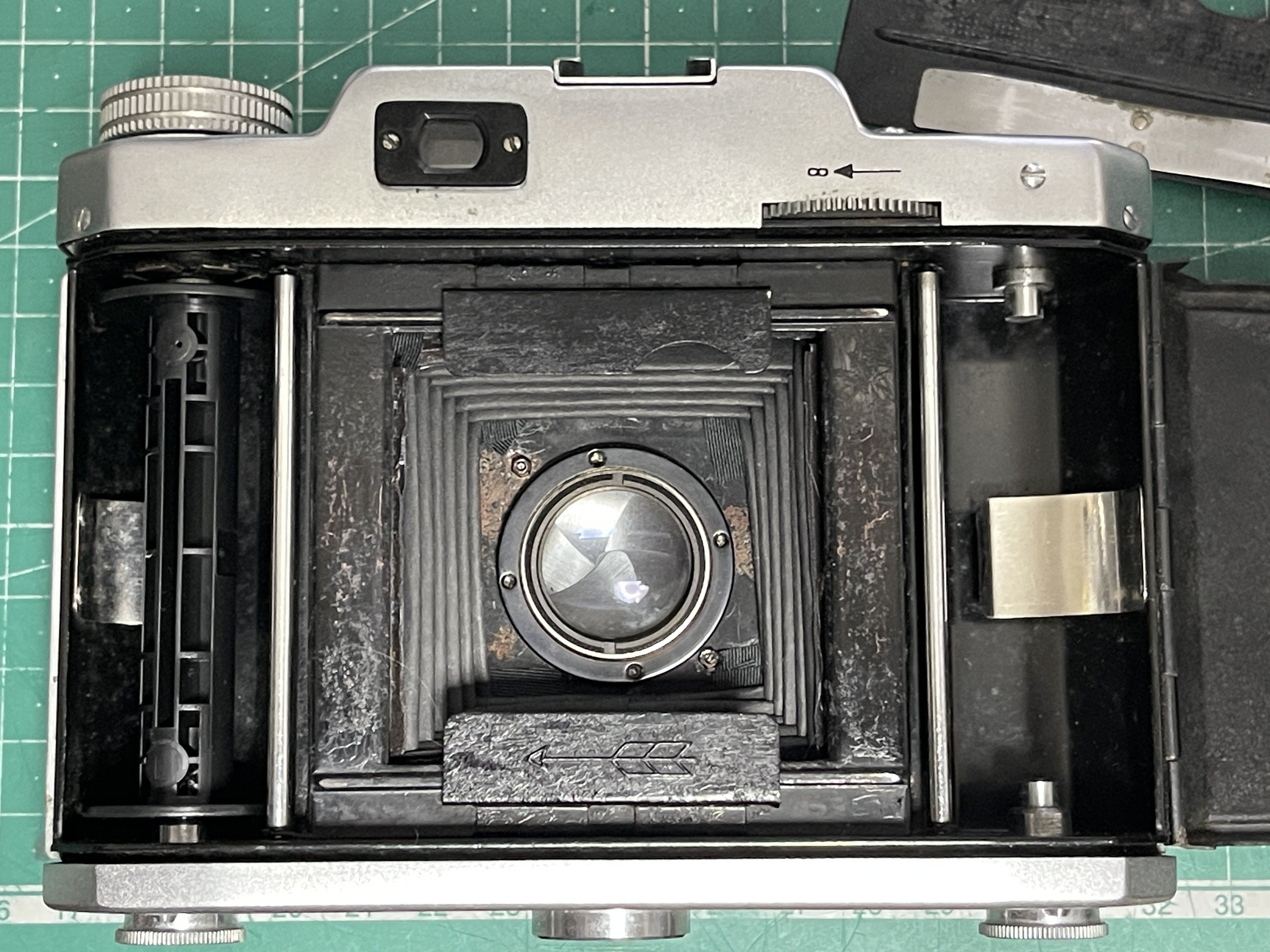 Mamiya-6 レンジファインダーカメラ ジャンクで