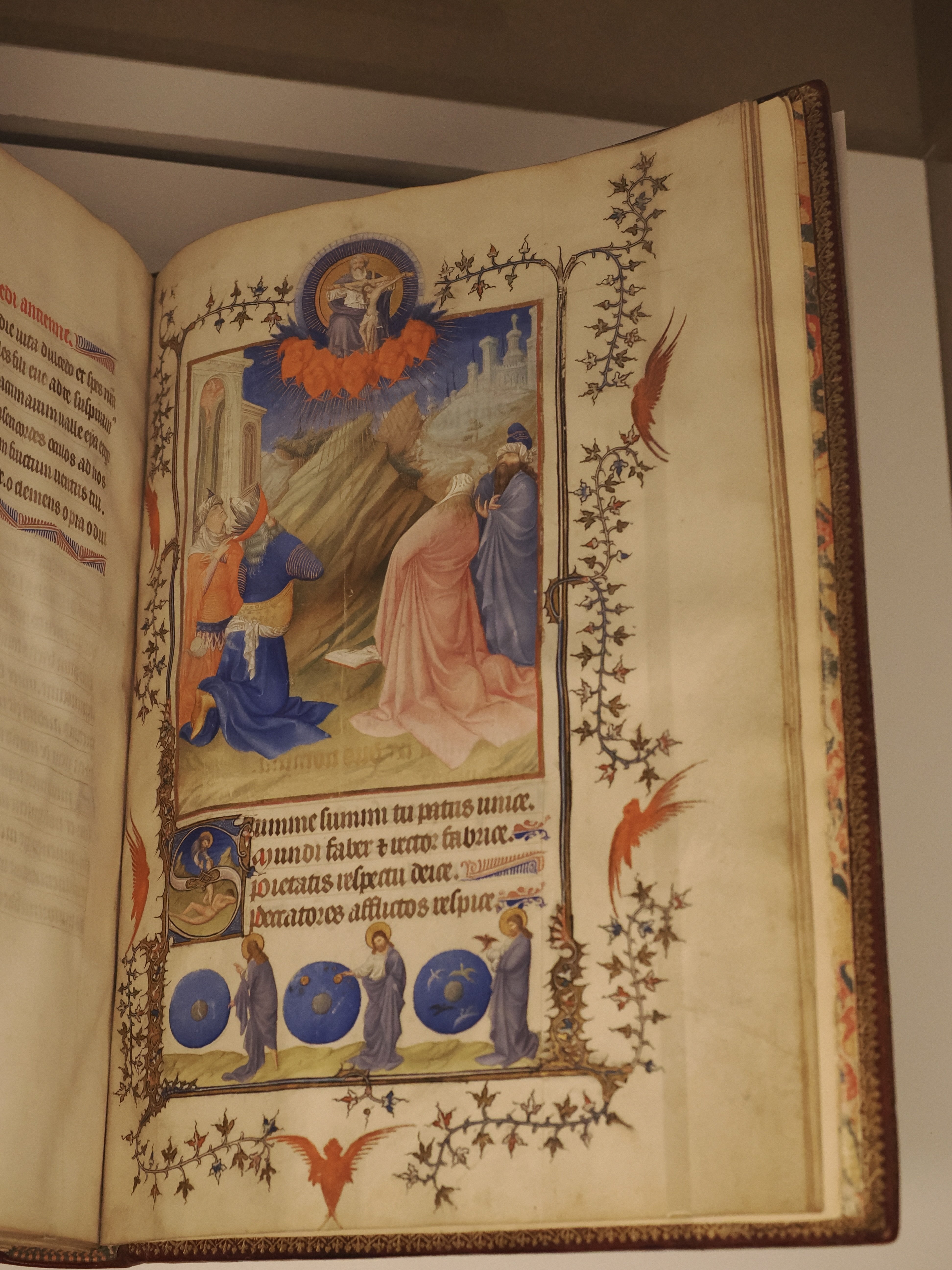 海外展覧会レビュー】「ベリー公のいとも豪華なる時祷書」展