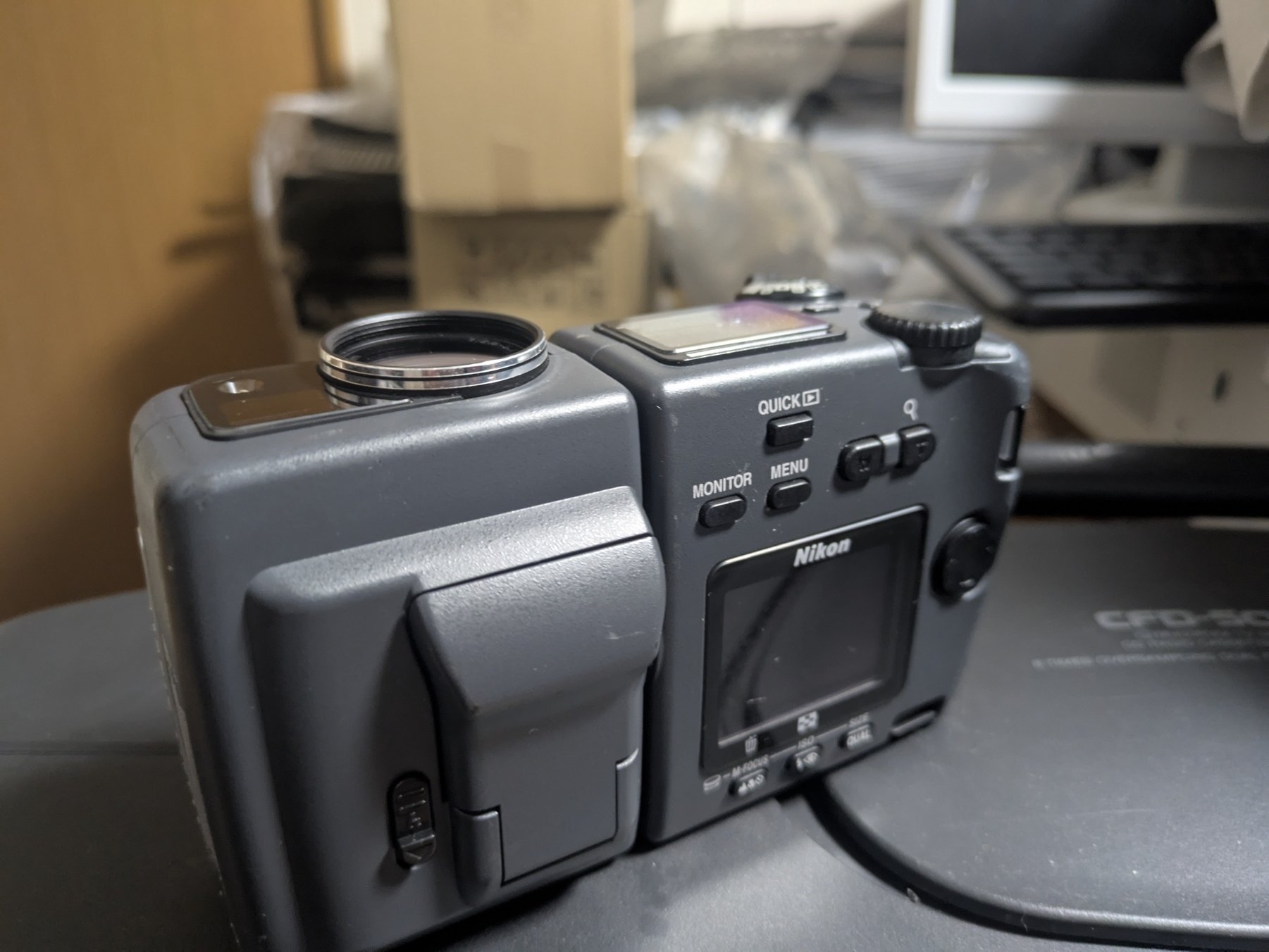 Nikon Coolpix 995（E995）を購入｜mashiroa 真城亜