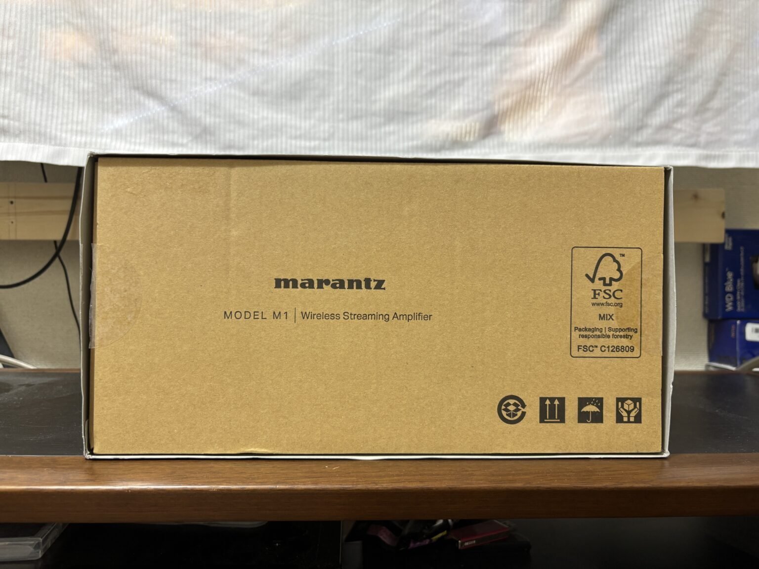 コンパクトなアンプってどうよ？-マランツの「MODEL M1」を買ってた