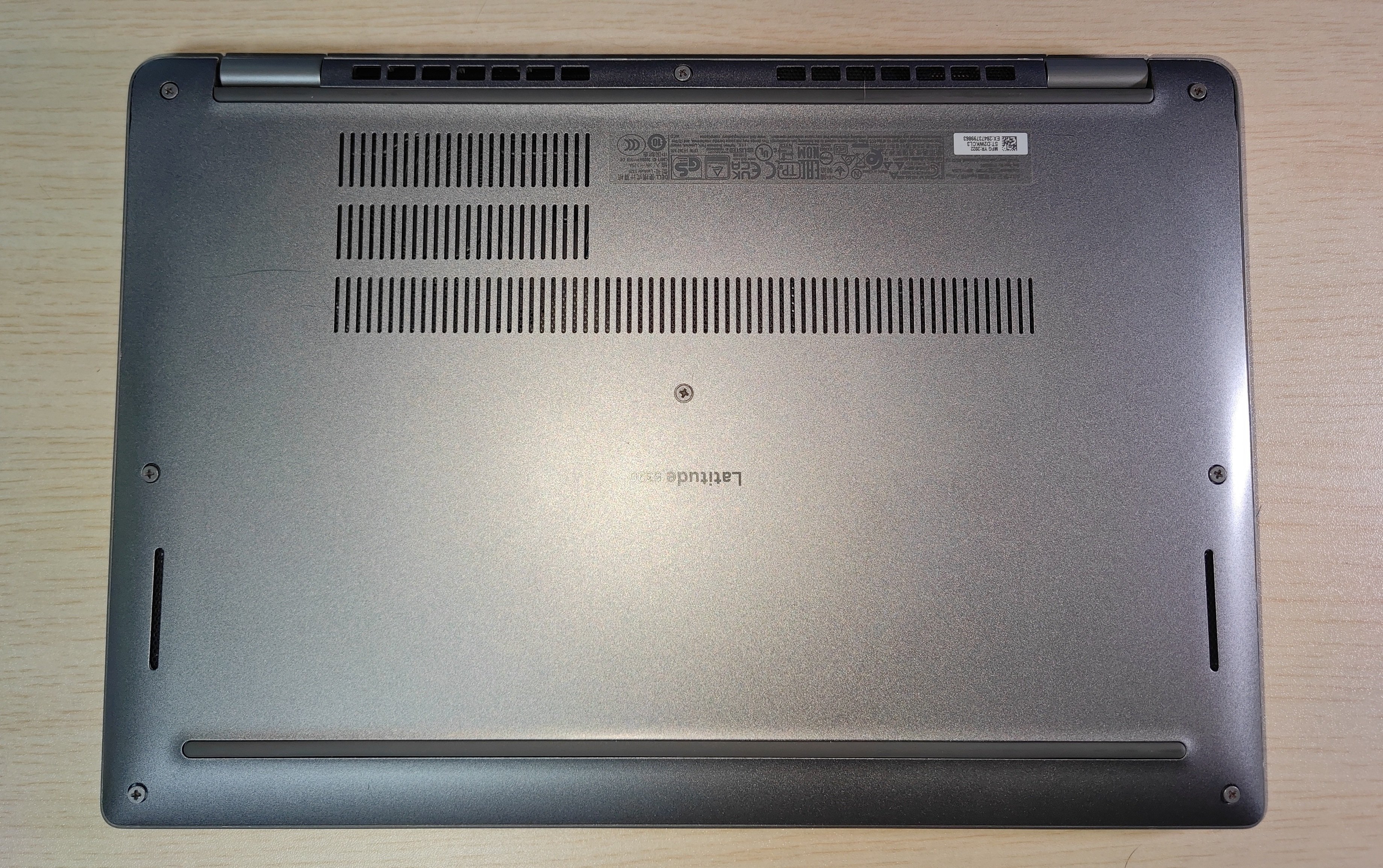 19,000円の Dell Latitude 5320（ジャンク品） を購入した話｜おがわんこ