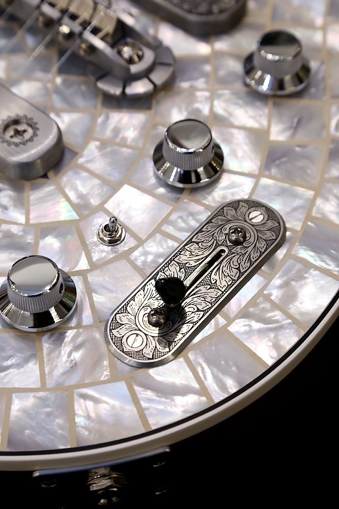 究極のホワイト・パール・フロント3Sと2H、遂に完成！｜ZEMAITIS