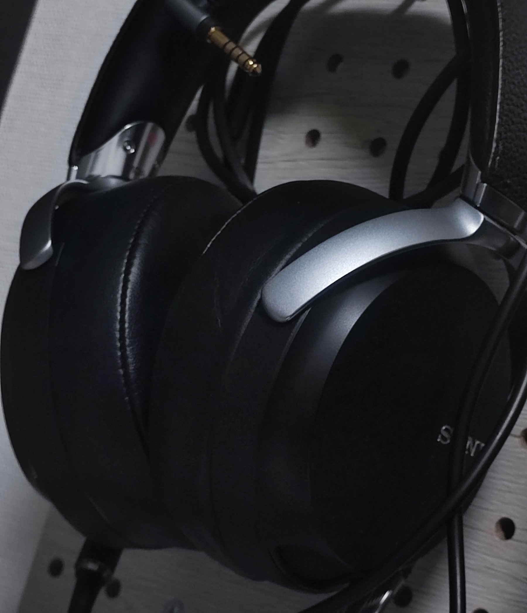 SONY MDR-Z7 レビュー｜はつね