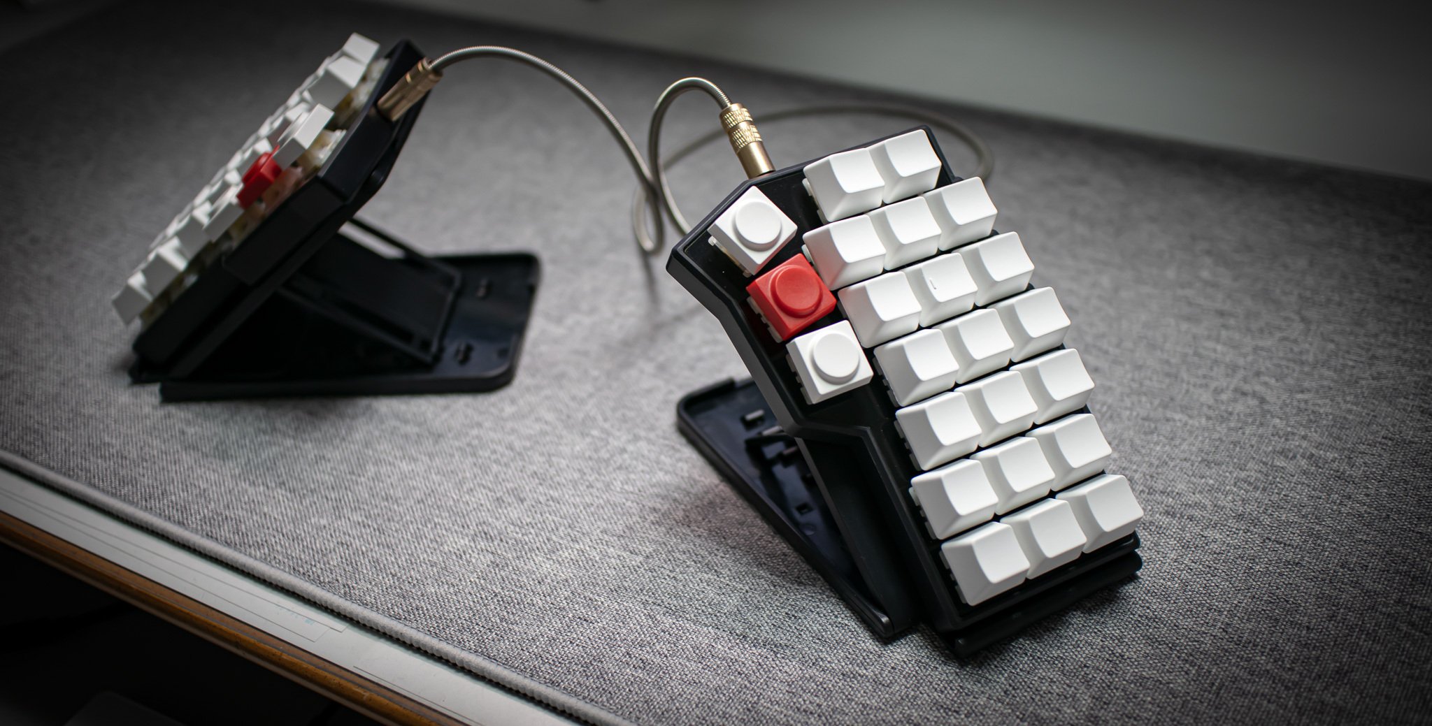 Corne Cherry] キーボードを立てたら世界が変わった [テンティング