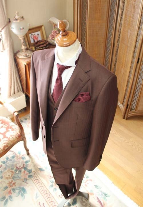 高級ウール素材エルメネジルドゼニア。花婿様に作り上げた上質な