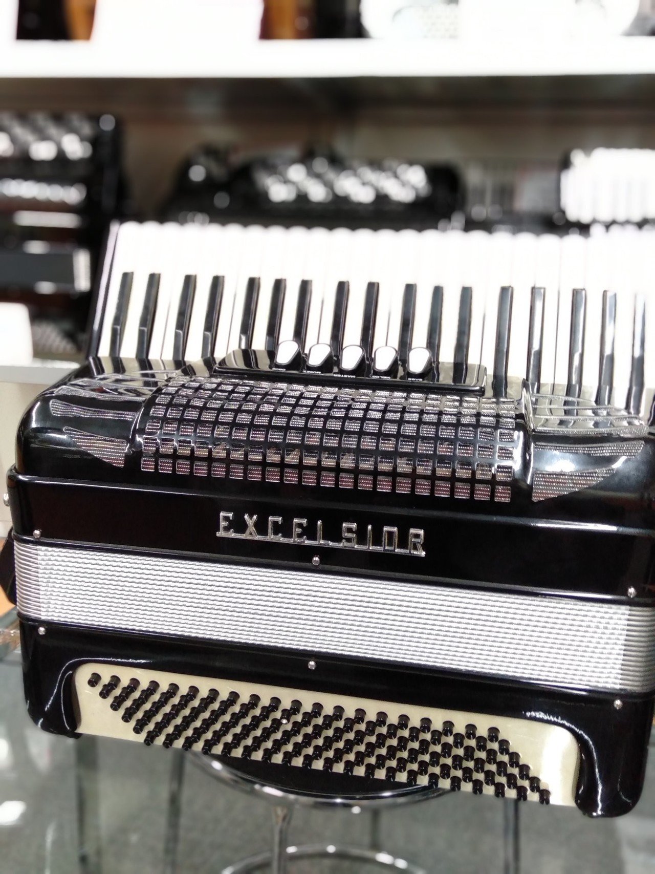 中古】Excelsior 400｜アコーディオン横丁