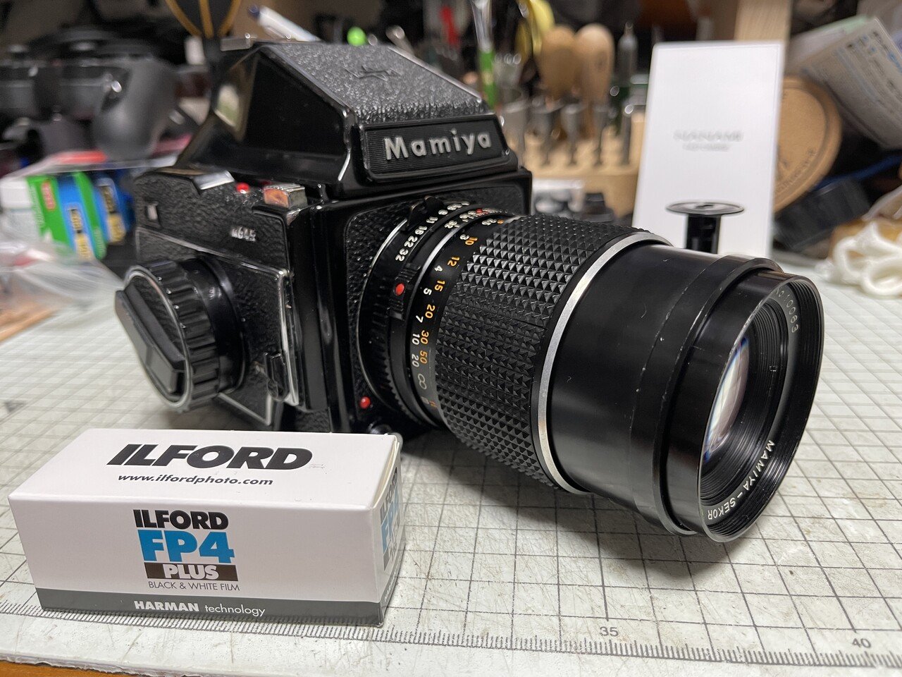 Mamiya 645 1000S 中判カメラセット 80mmレンズ付き Mamiya 645 1000S