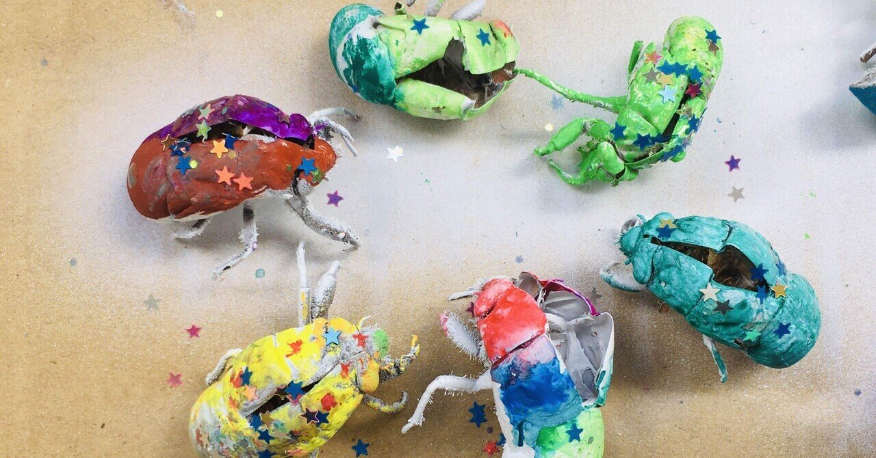 蝉の抜け殻ブローチ｜ハピmaru