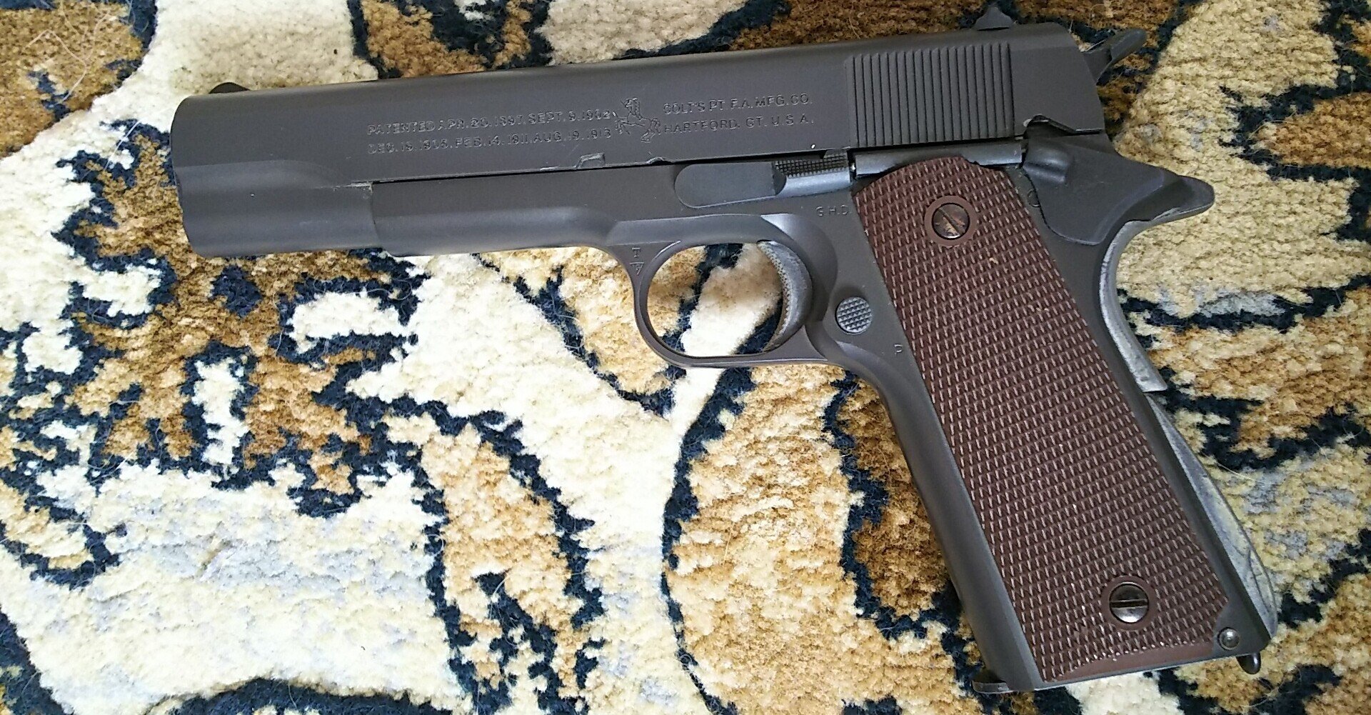 マルイ COLT M1911A1 コルト ガバメント レビュー ガスガン エアガン｜郭公