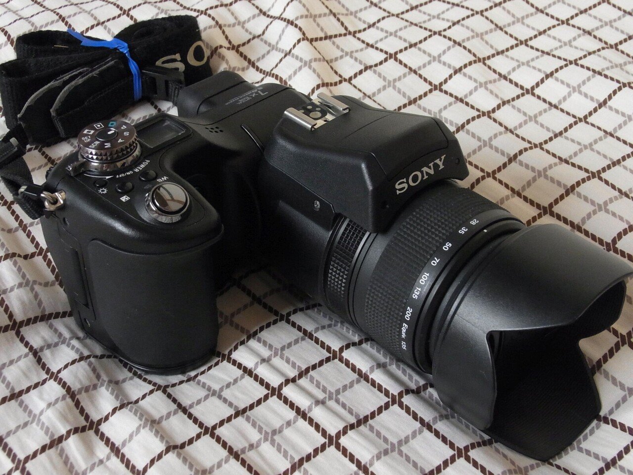 サイバーショットDSC-F828に、やりたいことと技術の限界を見る｜夢望庵