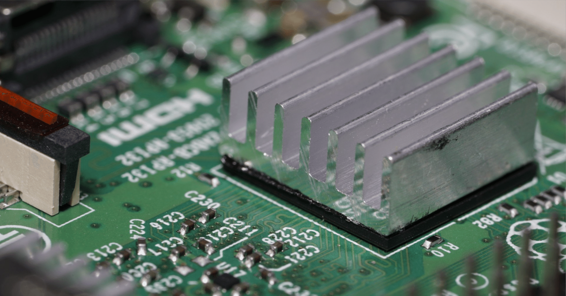 セガ SYSTEM32基板を吸い出してMAMEで遊ぶ（Out Runners）｜pizzzza19