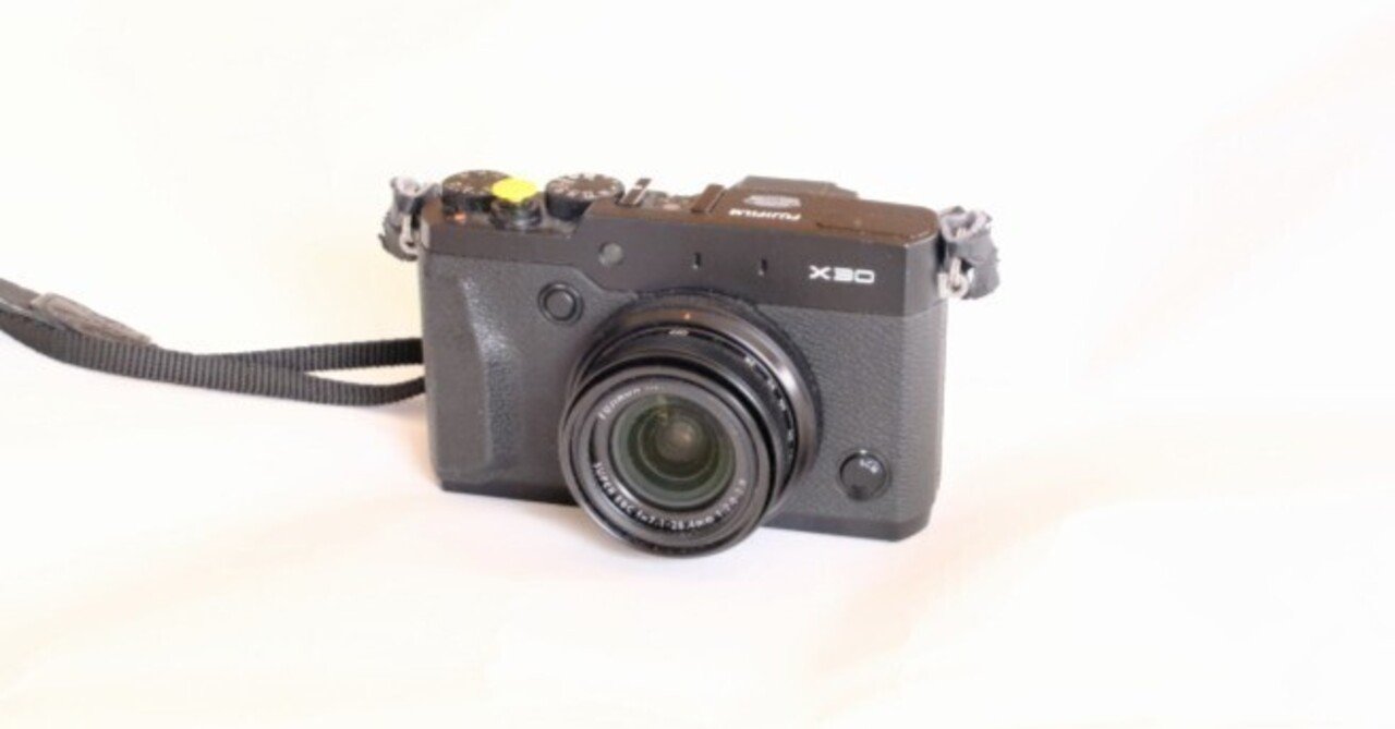 FUJIFILM X30 は欲しいもの全部入りのコンデジ！｜じんた堂