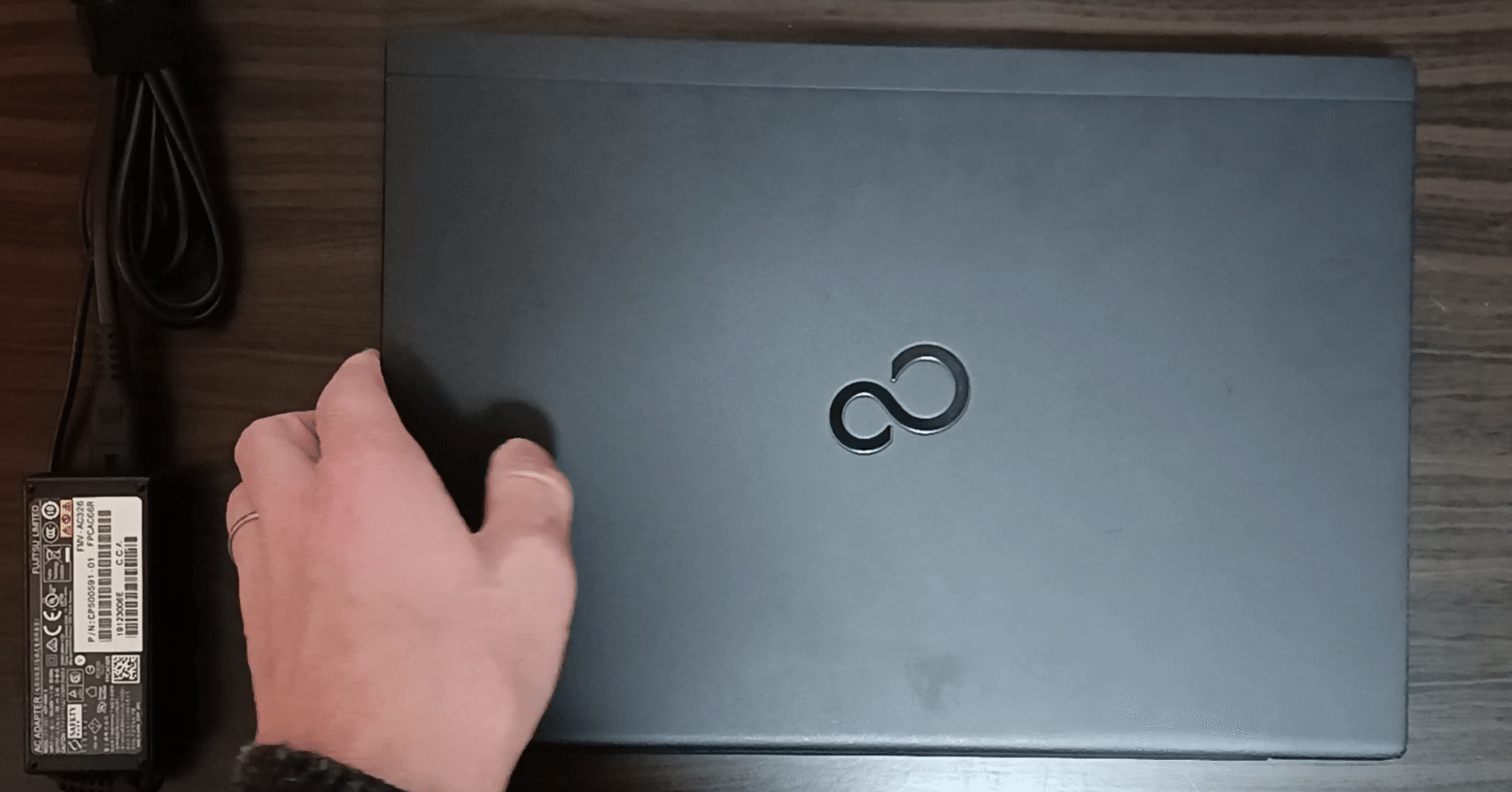 迷っている時が楽しい！1万円台後半で購入【第8世代Core-i7 メモリ16GB