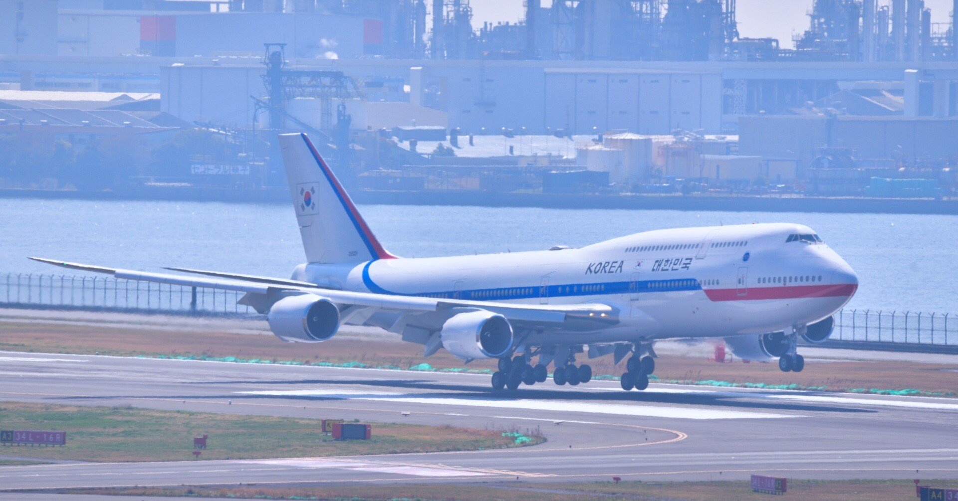 a221c2040ef73685a25150693e8d55