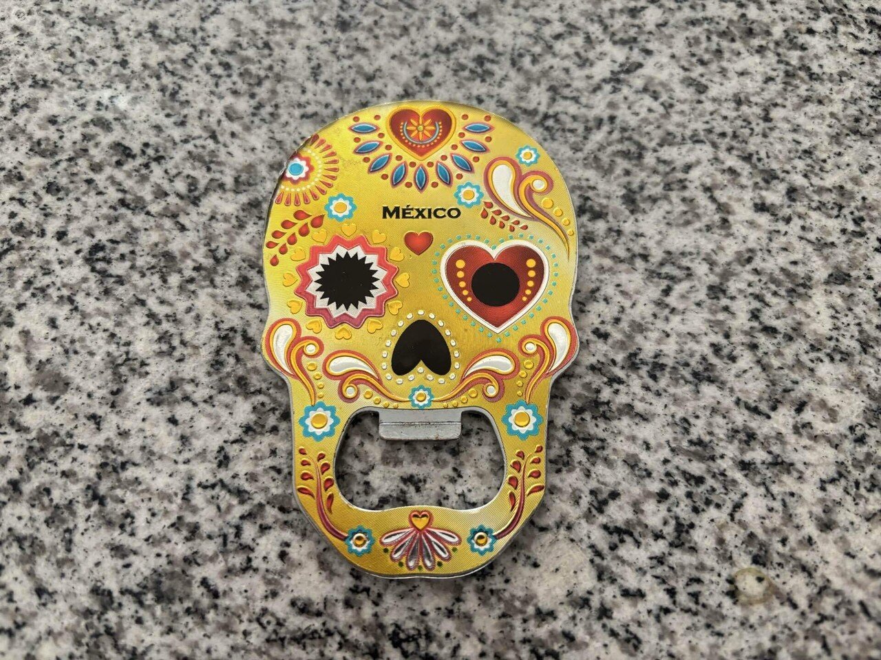 メキシコに住んでいると、ガイコツが可愛く見えてくる不思議