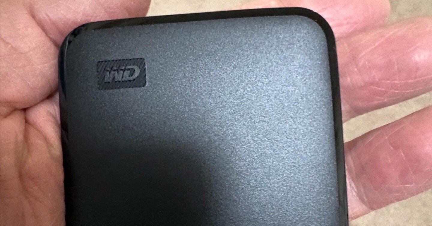 外付けSSDを買った話。｜aishibox