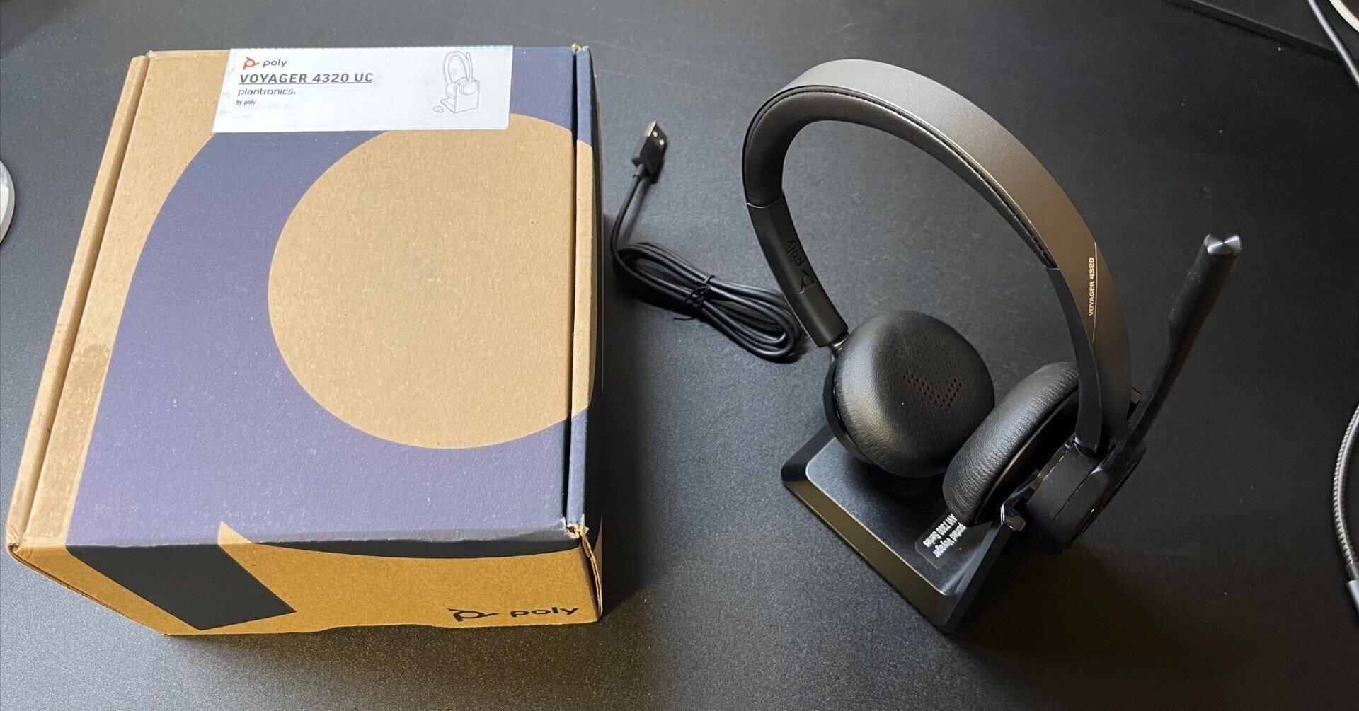 ヘッドセットレビュー】 Poly Voyager 4320【全てにおいて完璧】｜きよふゆ
