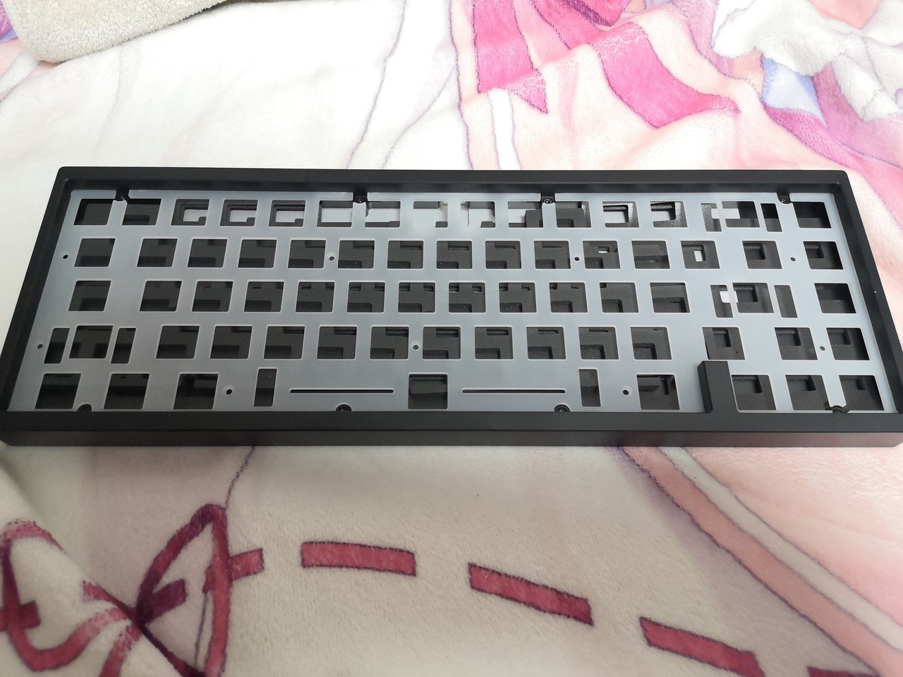 カスタムキーボード】Vegaを組んだよ｜ねおぴっぴ