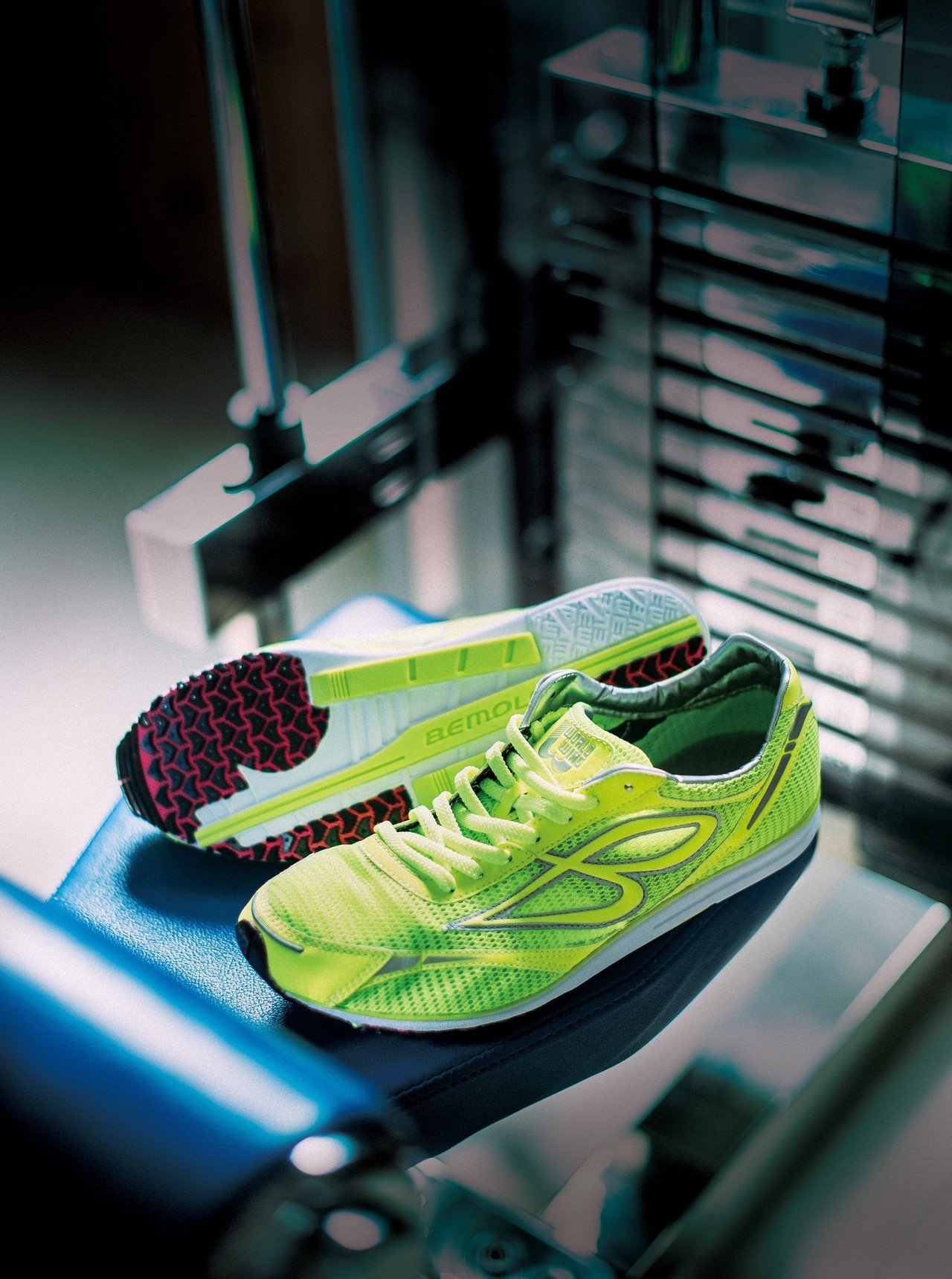 ビモロシューズ】プロアスリートも選ぶランニングシューズの新定番