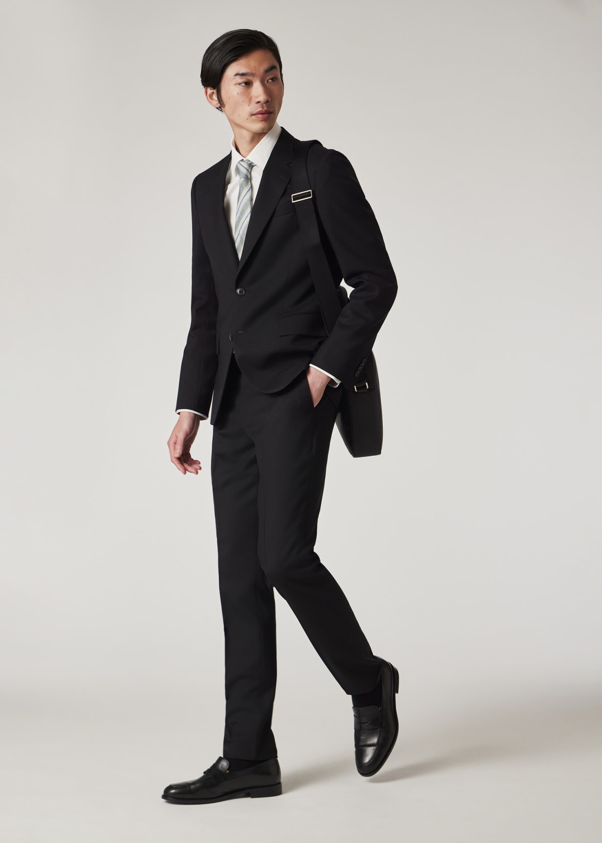 The Soho - Men's Tailored-Fit Black Wool 'A Suit To Travel In'