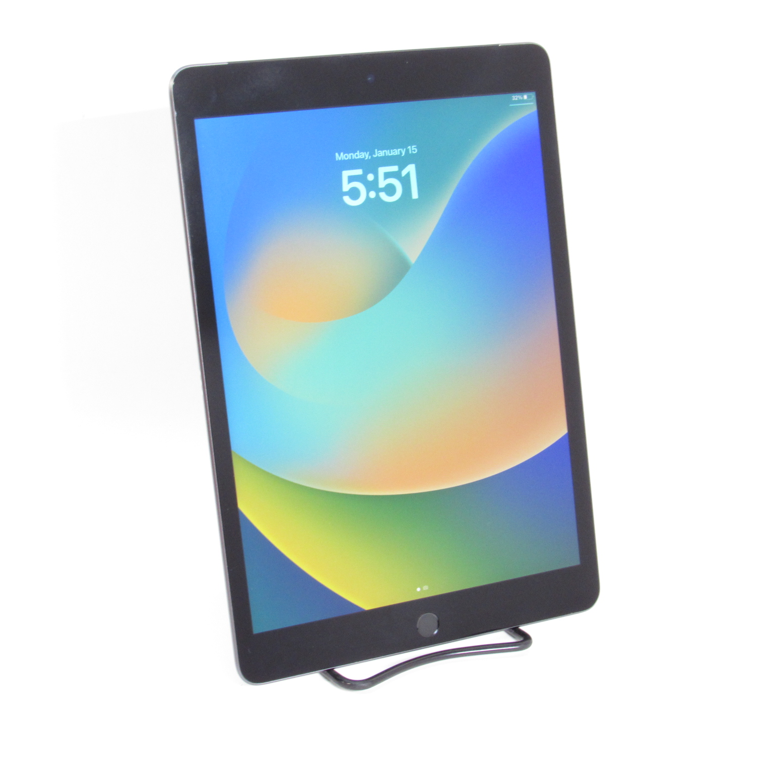 Apple iPad 9th Generation MK663LL/A 64GB Wi-Fi Cellular 10.2