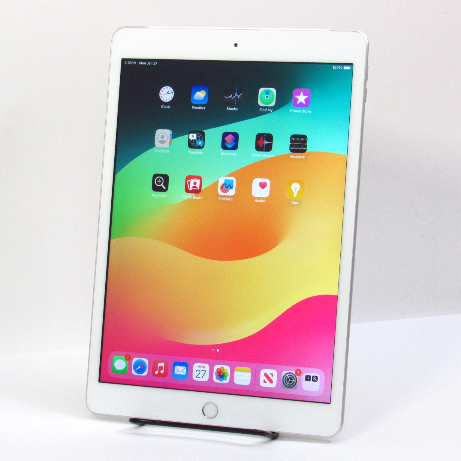 Apple iPad 7th Gen MW6J2LL/A 32GB 10.2'' Wi-Fi Cellular Tablet