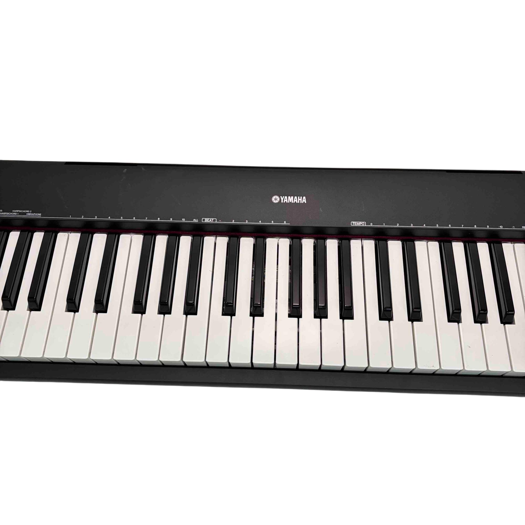 Yamaha NP-30 Portable Grand 76-Key Digital Piano