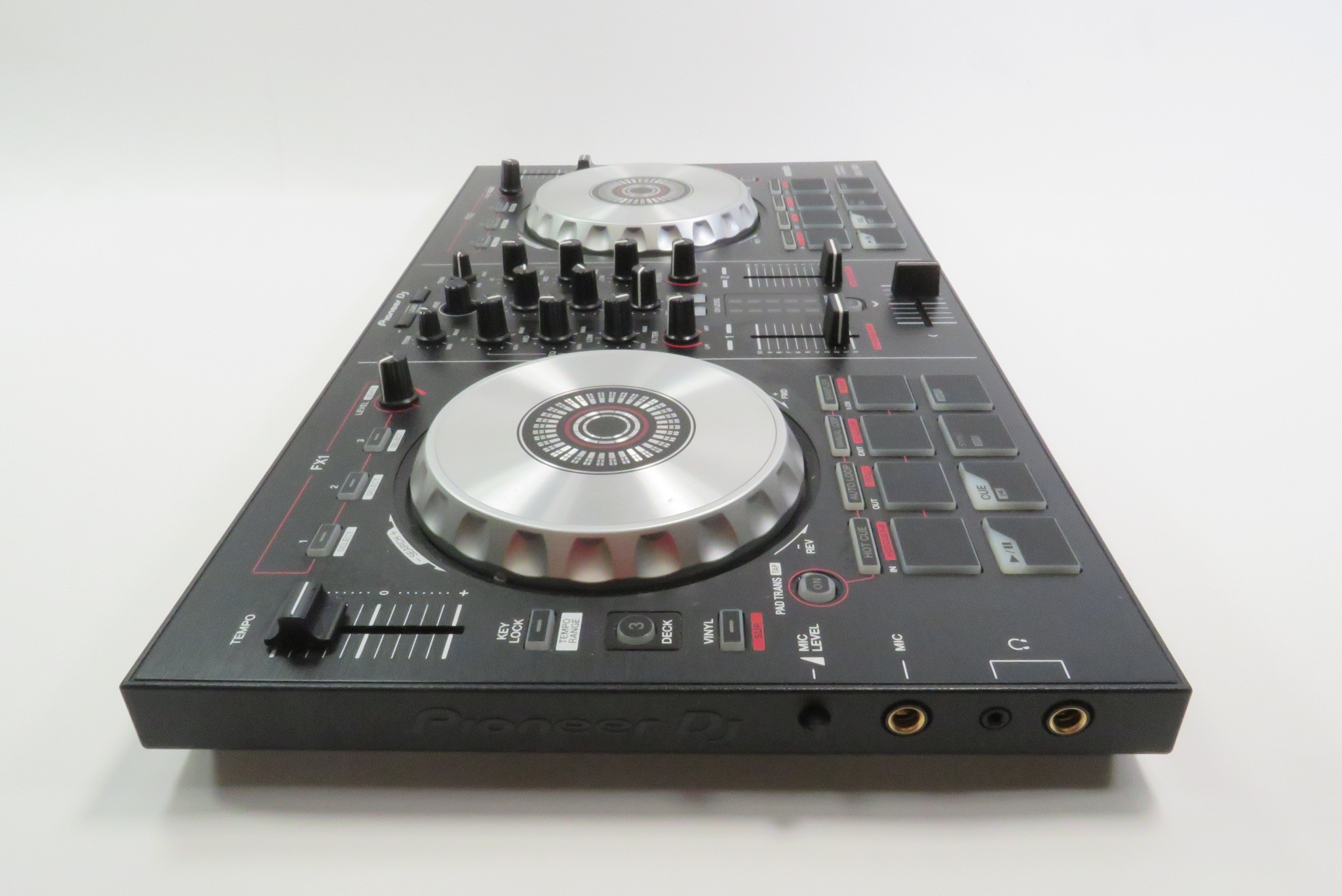 Pioneer DDJ-SB2 Performance DJ Controller