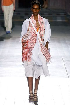 Dries Van Noten Spring 2003 Ready-to-Wear Collection | Vogue