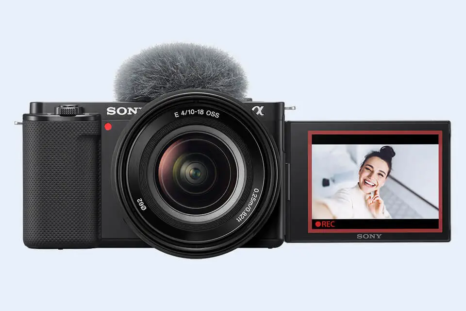 Sony ZV-E10: how big is the LCD?