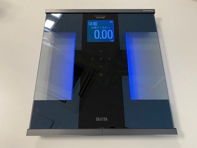 体組成計の新商品に採用された技術「TANITA 4C Technology」ってなに