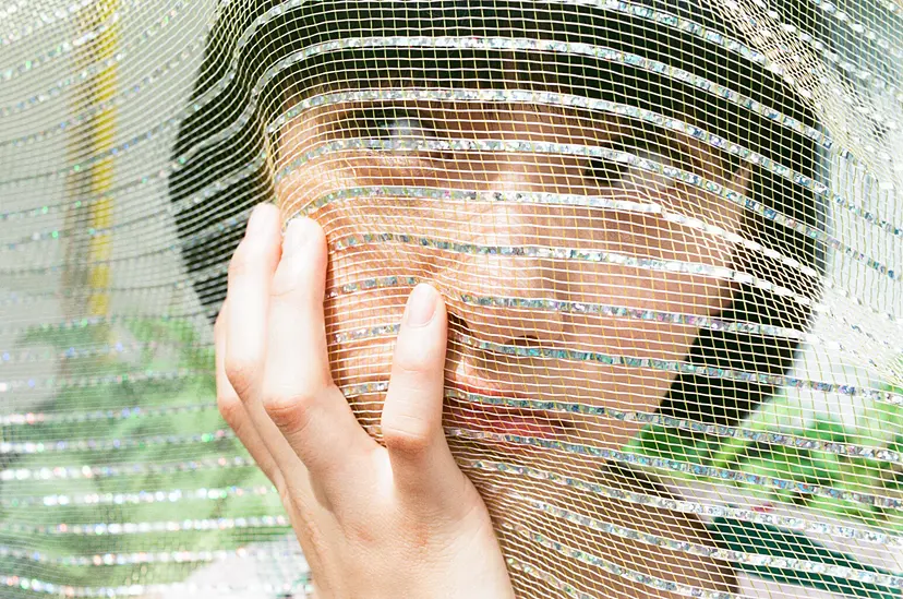 violet diary 4 by 川島小鳥 | 現代アートの販売・通販 | ArtSticker