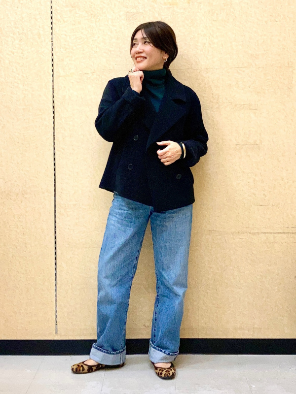 ダブルフェイスショートコートリラックスフィット（レディース）の着用