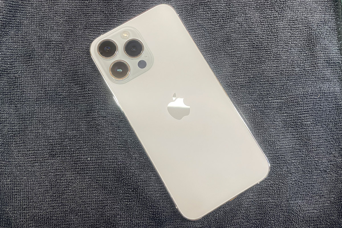 大阪堺筋本町 iPhone 14 Pro Max 背面ガラス割れ交換修理 | APPLEMAC