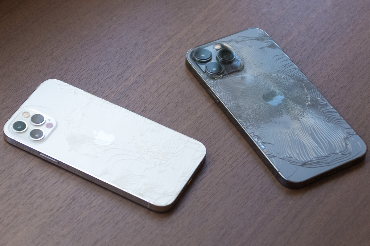 きた様 取り置き中 iPhone12 simフリー 背面割れ iPhone12Pro】背面の